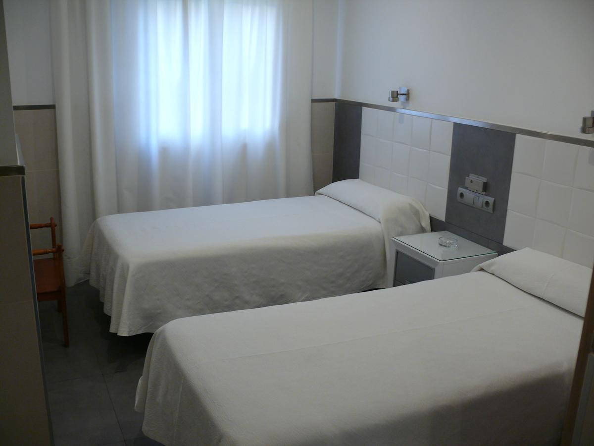 Hostal La Hispanidad Málaga Exteriör bild